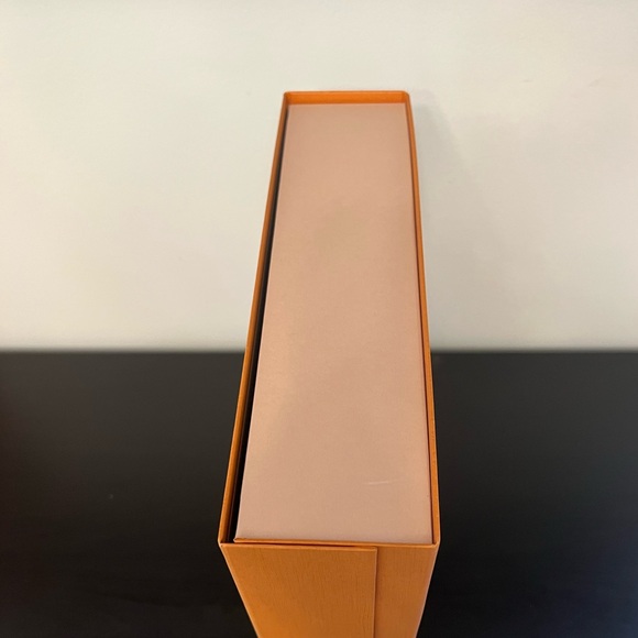 🛍️Louis Vuitton Box 14.5” x 12” x 3” - Picture 6 of 7